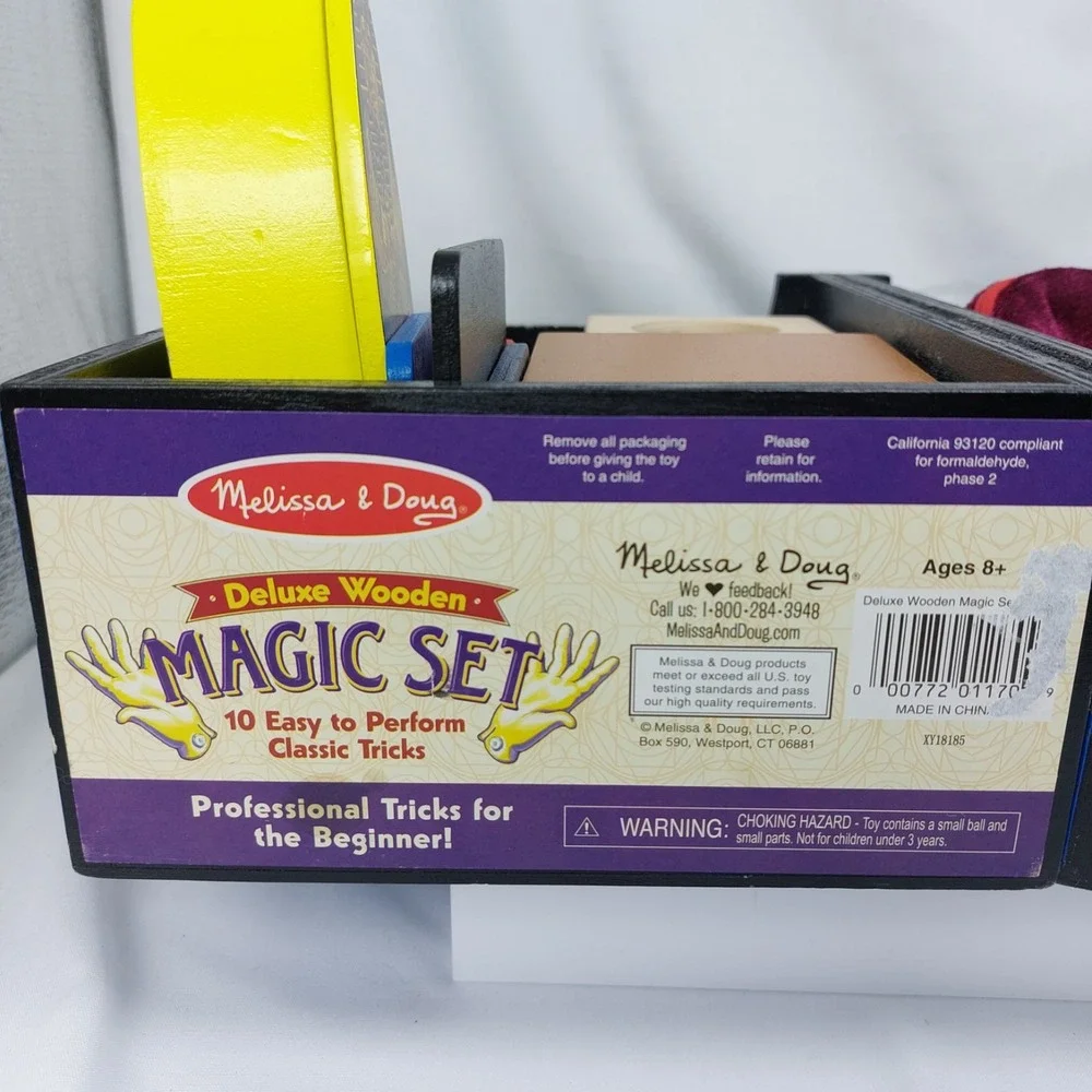 Melissa & Doug Deluxe Wooden Magic Set 8 Classic Tricks‎ *READ